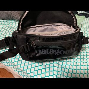 Patagonia black hole 5l waist pack
